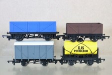 HORNBY RAKE of 4 BR CLOSED