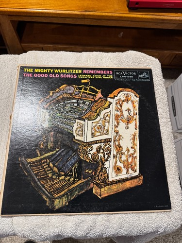 The mighty wurlitzer remembers - mighty,