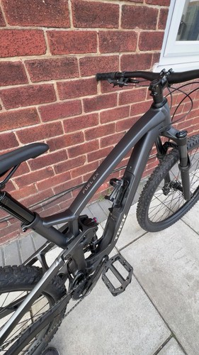 Trek fuel 2021 29in - trek,