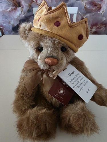 Charlie bears teddington - charlie,