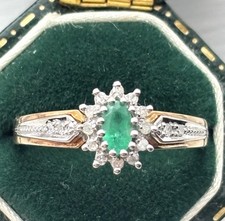 Solid 9ct Gold Emerald And Diamond Cluster Ring Vintage Size O