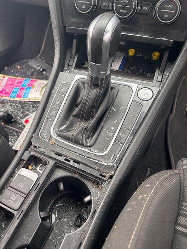 Automatic gear selector 2016 - automatic,