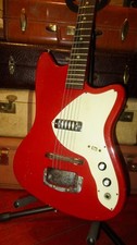 1963 Harmony Airline Bobkat Red With Gig Bag