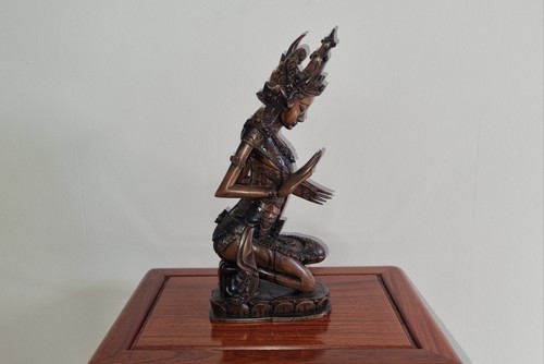 Vintage balinese hand carved - balinese,