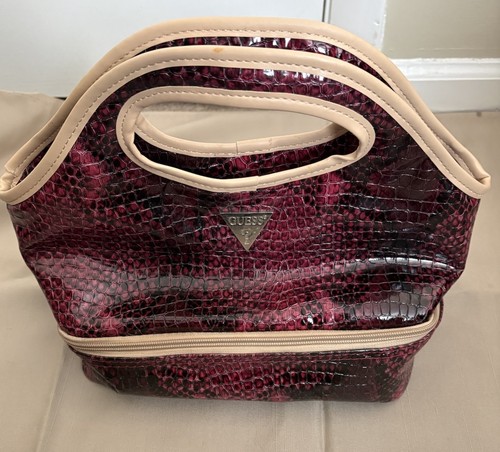 Guess crocodile embossed - ,