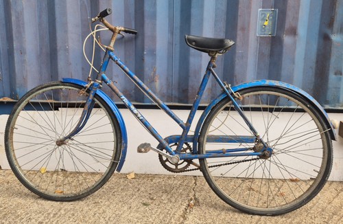 Vintage raleigh triumph - vintage,