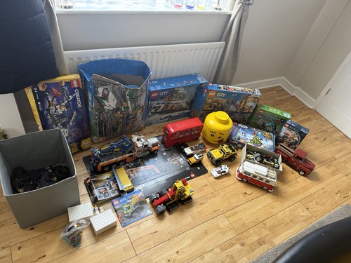 Massive joblot bundle - massive, lego