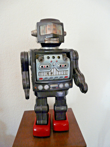 Old robot tole - old, matic