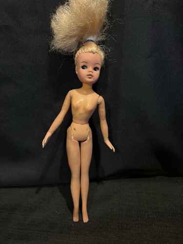 Vintage 2gen 1077 sindy - vintage,