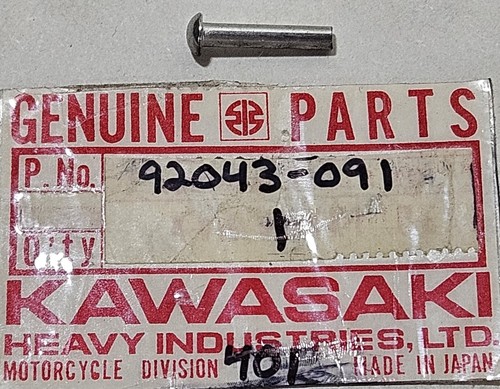 New genuine kawasaki 900 - 1,