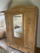 Antique Large wardrobe. Lovely Condition Would Cost A Fortune At Antique Shop