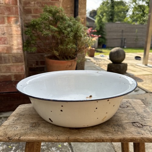 Vintage enamel deep large - vintage,