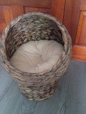 Cat Woven Wicker Bed