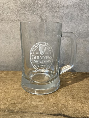 Guinness glass pint - guinness,