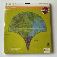 Accuquilt Go! 8” Clamshell