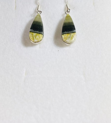 Stunning bumble bee jasper - stunning,