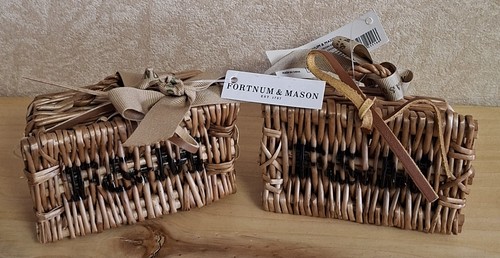 Fortnum and mason - fortnum,