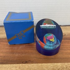 Cunard Queen Elizabeth 2 Ship