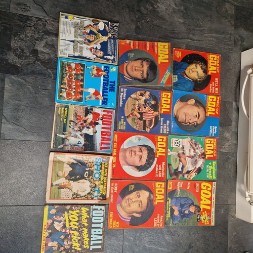Job lot vintage football - ,
