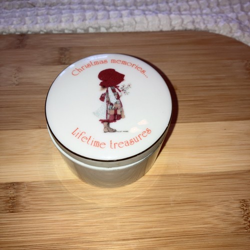 Holly hobby vintage christmas - holly,