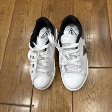 Girls Guess Heelys Size 13 Fats Style Small Immaculate