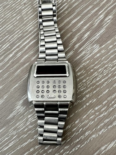 Pulsar 902 led - led, calculator