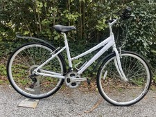 Claud Butler Urban 100 Ladies Hybrid Bike 18” Frame