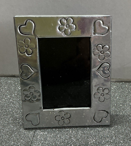 Small free standing photo - free,