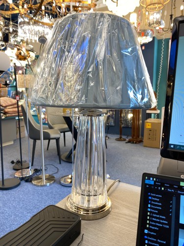 Prague crystal table lamp with