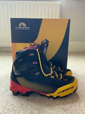 LA SPORTIVA Aequilibrium ST GTX boots - black/yellow - size 43 UK 9 - RRP £325