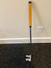 Tour Edge Exotics Wingman 702 Putter - 33 Inch - Excellent Condition