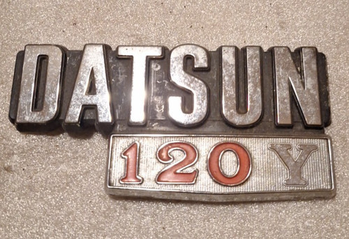 Datsun 120 badge classic - datsun,