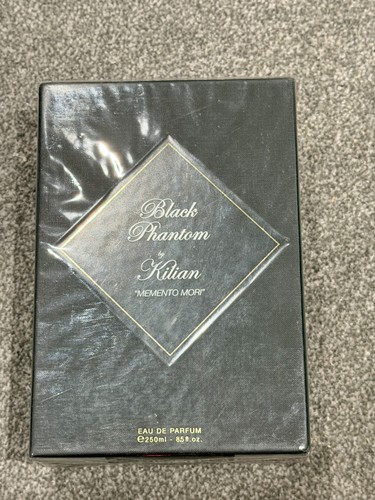 Black phantom kilian - phantom, by
