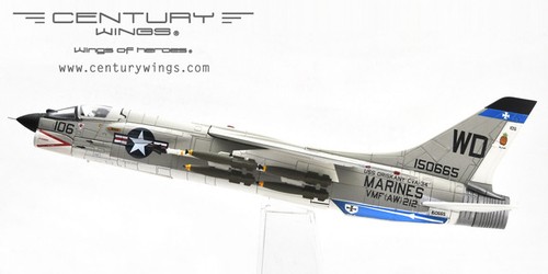 Century wings crusader us - f-8e,
