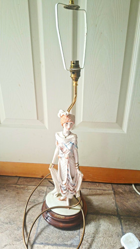 Vintage retro lady figurine - vintage/retro,