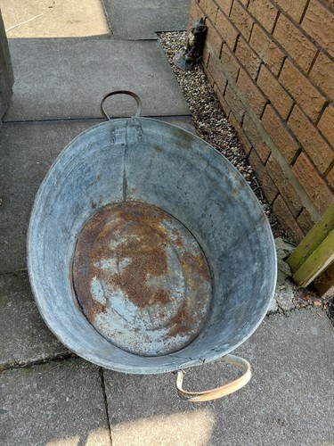 Vintage galvanised tin bath - vintage,