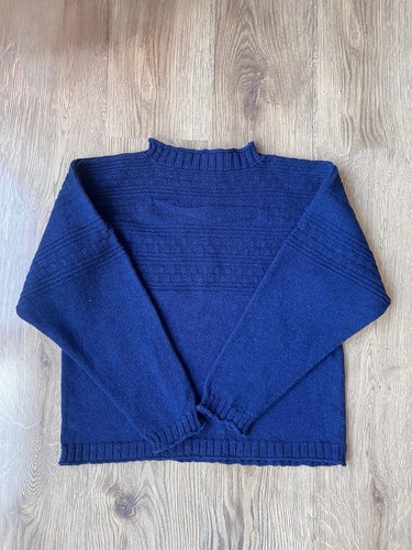 Hand knitted indigo 100 - knitted, wool