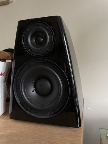 Meridian dsp3200 speakers - dsp3200,