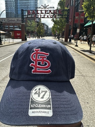 Noah kahan hat bush - kahan, '47