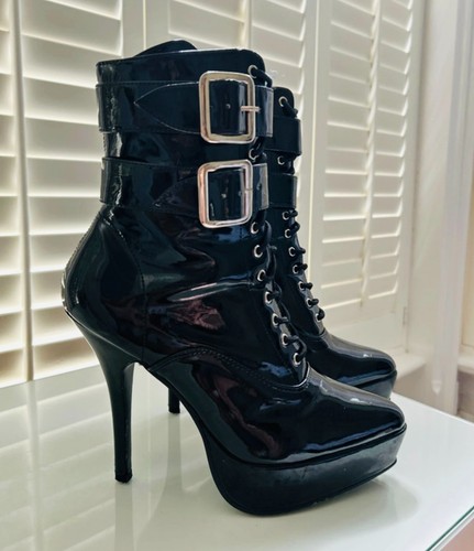 Black patent pleaser devious - patent, "devious"
