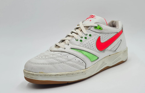 Excellent vintage 1990 nike - vintage,