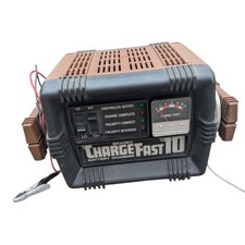 BRADEX Charge Fast 10 Battery Charger 12V / 6V – Classic Automatic Car Battery 