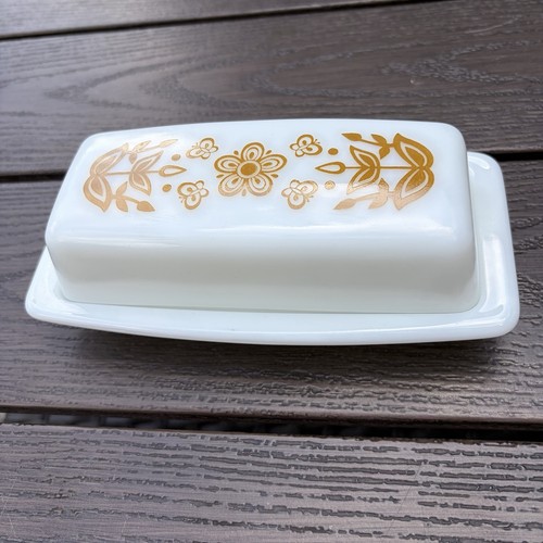 Vtg pyrex butterfly - butterfly, gold