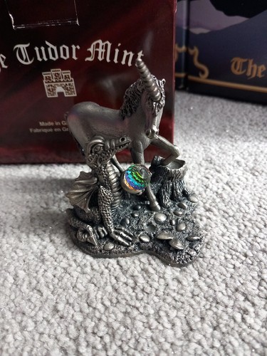 Myth and magic the - the, tudor
