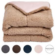 Brentfords sherpa pet animal - sherpa,