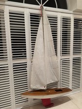 4’ long, 7’ tall Radio