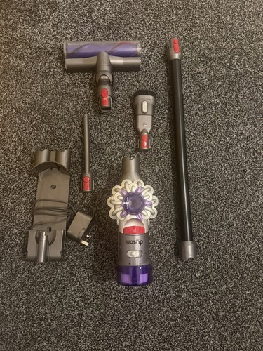 Dyson cordless vacuum - dyson, v8