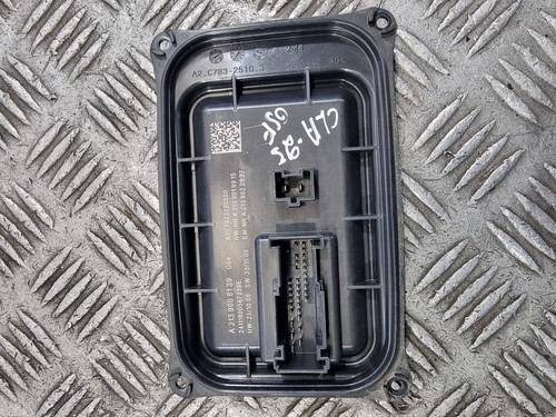 Mercedes cla 200 headlight - 200,