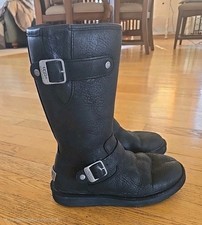 UGG Sutter Shearling Water