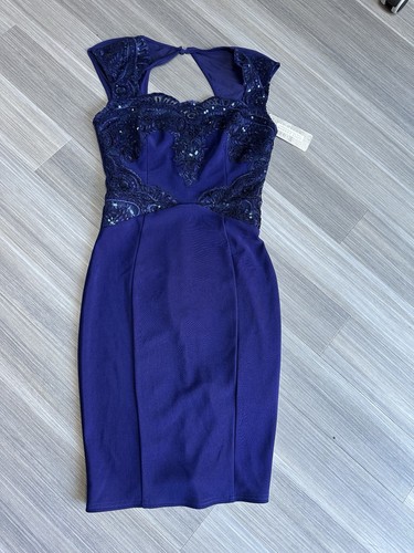 Beautiful navy lipsy bodycon - navy,